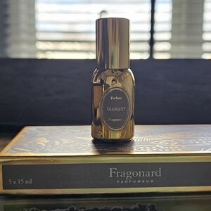 Fragonard Diamant Parfum in Metallic Gold Bottle